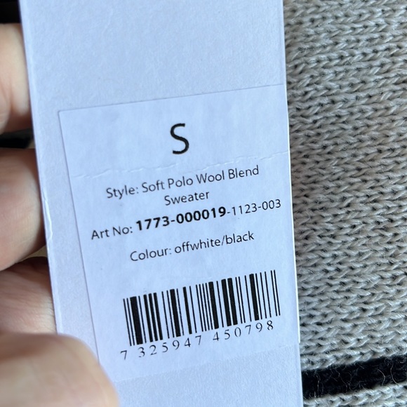 NA-KD x Klara Montes Wool Blend Soft Polo Sweater NWT Small - Picture 4 of 6